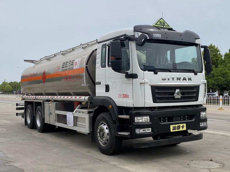 鋁合金運油車，油罐車，楚勝汽車集團